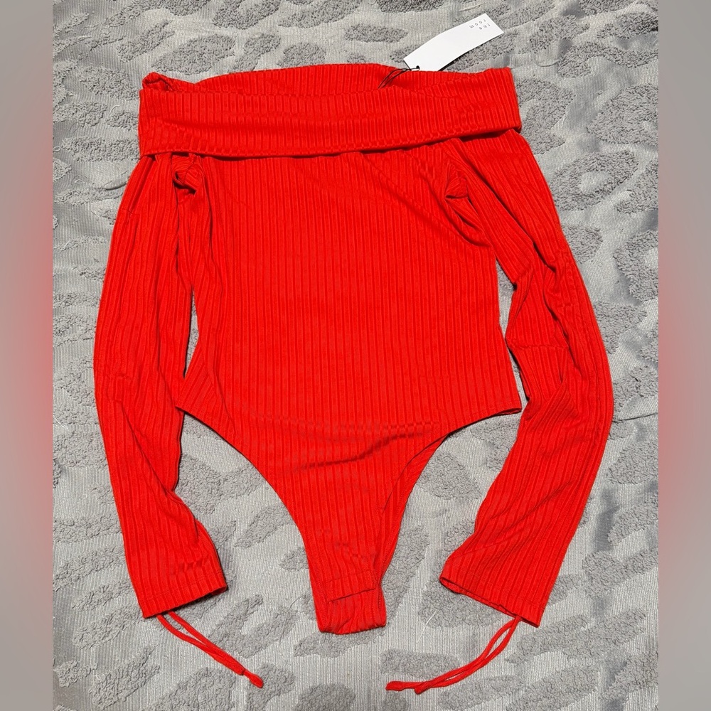 The Room By Ark & Co Red Ribbed Off Shoulder Long Sleeve Bodysuit Size Large